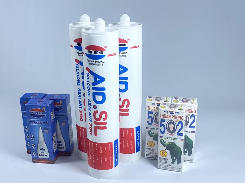 Nguồn gốc Keo 502 4